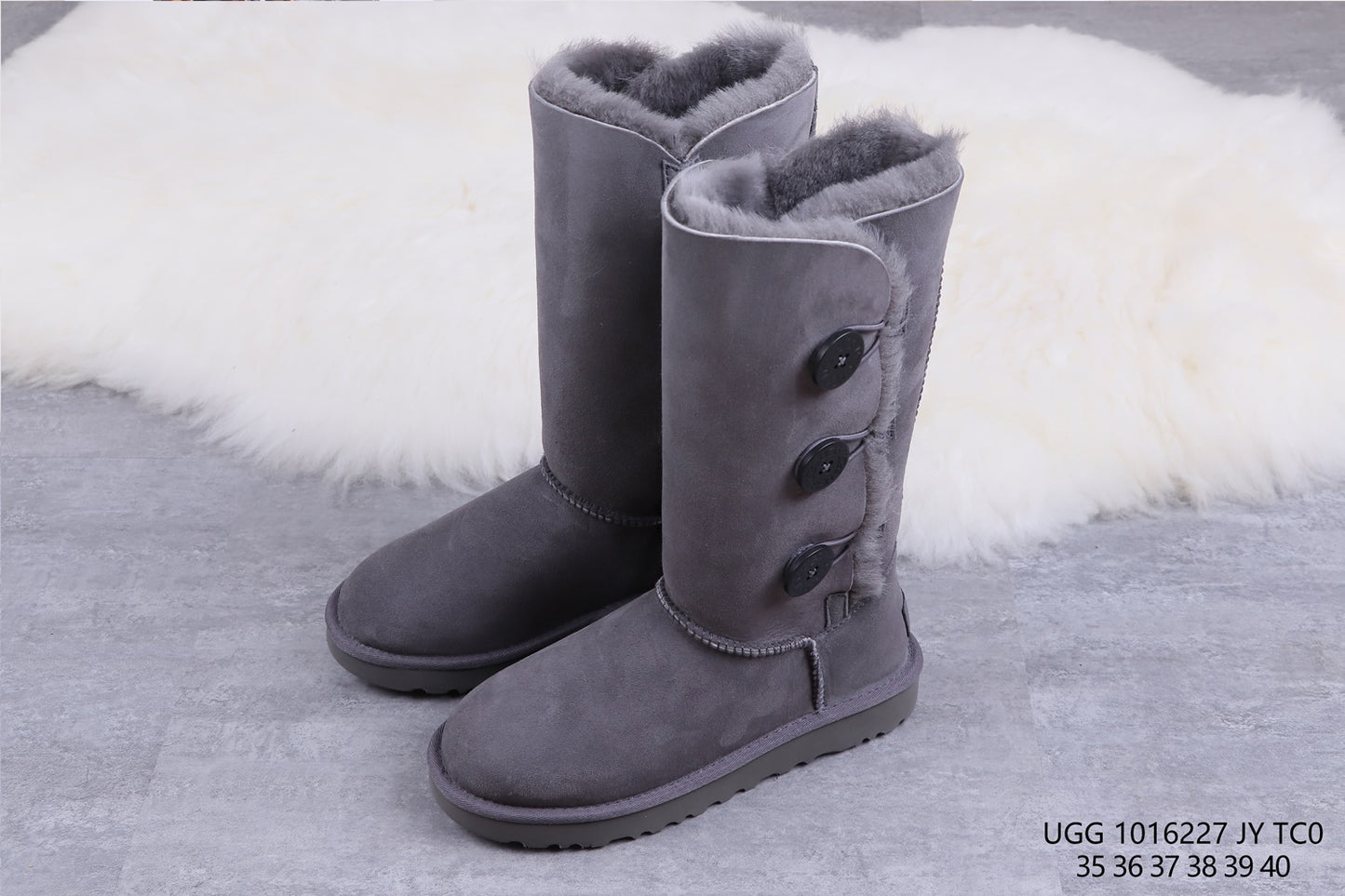 UGGS#12